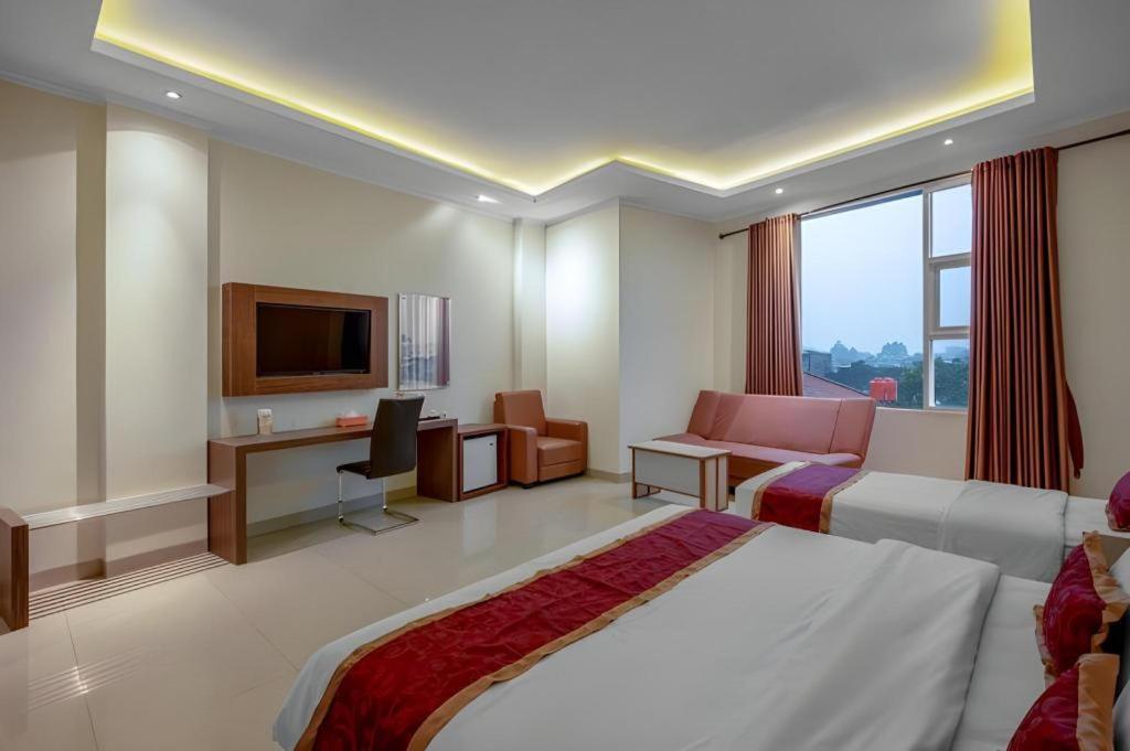 Raffleshom Hotel Bandung Kültér fotó
