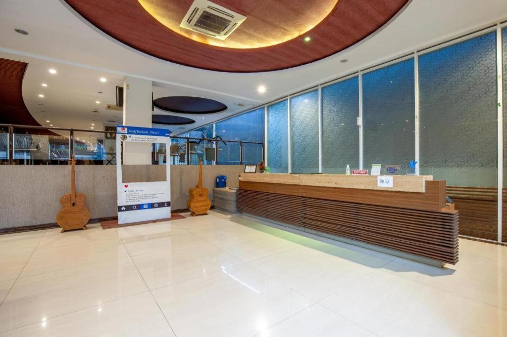 Raffleshom Hotel Bandung Kültér fotó