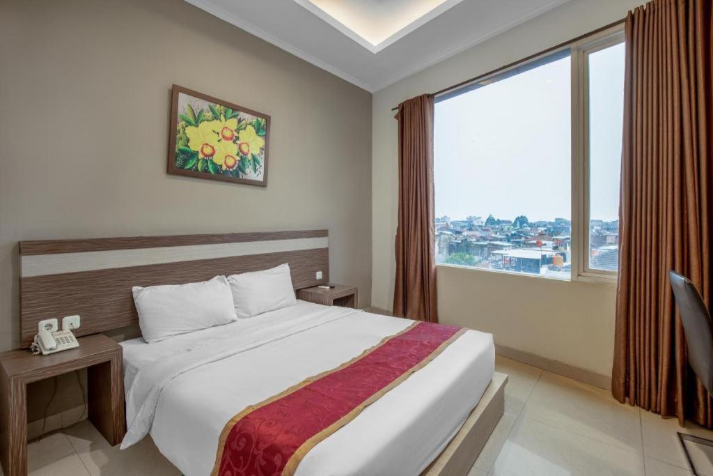 Raffleshom Hotel Bandung Kültér fotó
